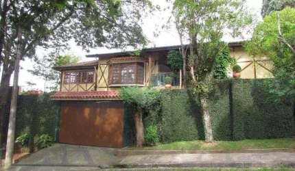 CASA TÉRREA ASSOBRADADA MARAVILHOSA A VENDA NO HORTO FLORESTAL - 3 QUARTOS (1 SUÍTE) E 6 VAGAS