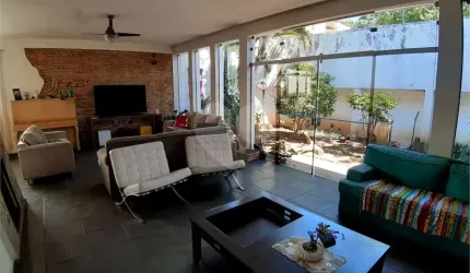Casa com 5 dormitórios sendo 2 suítes e 7 vagas a venda nas Palmas do Tremembé
