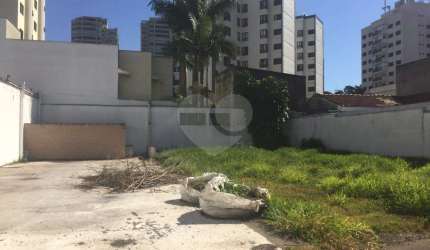 Excelente Terreno no Bairro da Vila Bianca,ao lado da Avenida. Braz Leme.