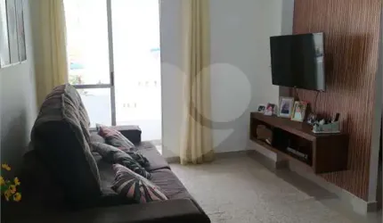Apartamento, 2 dormitórios condominio baixo