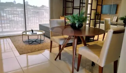 Studio em conceito aberto na Vila Carrão