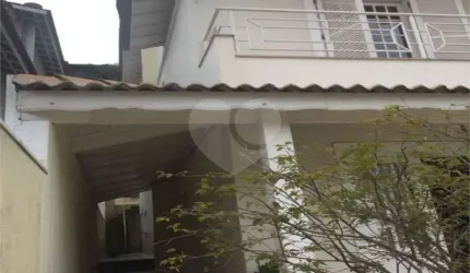 Sobrado no Tremembe com 3 suítes