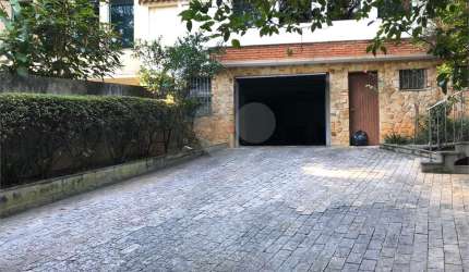 Casa Térrea Assobradada Barro branco 4 dorms 7 vagas