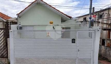 Casa térrea 1 dormitório com garagem na Vila Mazzei aceita permuta