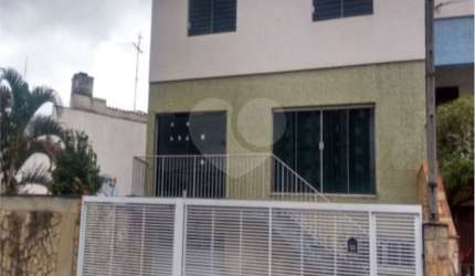 Sobrado na Vila Paulicéia com 150 metros de construção