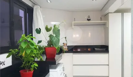 Apartamento-São Paulo-SANTANA | Ref.: REO558380