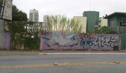 Terreno Mandaqui / Lauzane  em declive