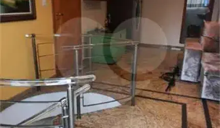 Cobertura no coração da Agua Fria