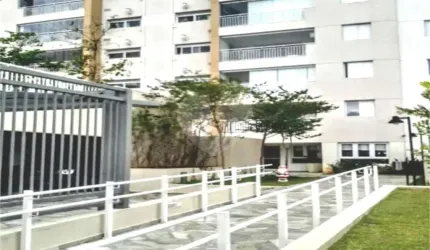 Excelente apartamento andar alto e varanda gourmet integrada a sala.
