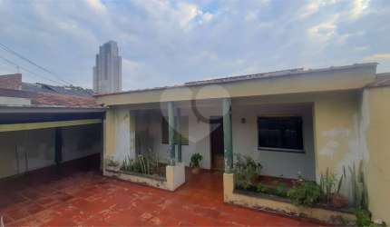 Casa à venda no Parque Vitória, próximo ao metrô Tucuruvi com total de 4 quartos , 3 vagas
