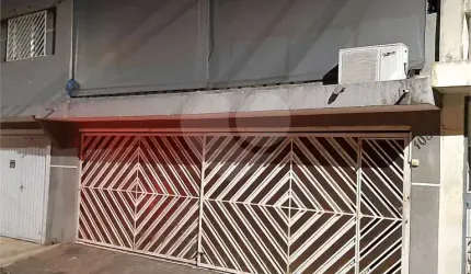 Casa assobradada terreno 10 x 20