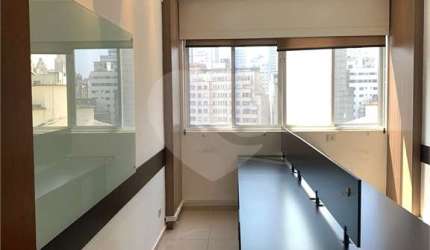APARTAMENTO COMERCIAL  COM 4 SALAS 108m² NA BELA VISTA