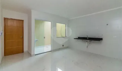 APTO CASA VERDE