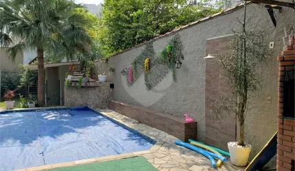 Excelente Sobrado para venda e locação com 439m² e 7 domritórios, localizado na Vila Prudente