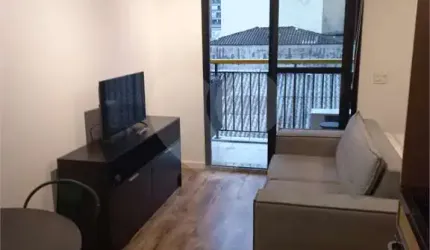 Apartamento com 26m², com 1 dormitório na Santa Cecília.