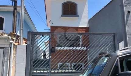 Sobrado Santana 210m2