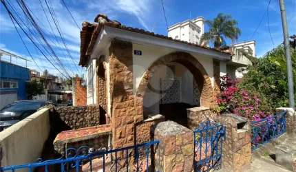 Casa à venda na Parada Inglesa