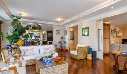 Apartamento Altíssimo Padrão com  401m² à venda no Morumbi- 4 suítes e 5 vagas