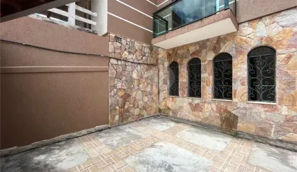 Belo Sobrado - Vila Irmãos Arnoni