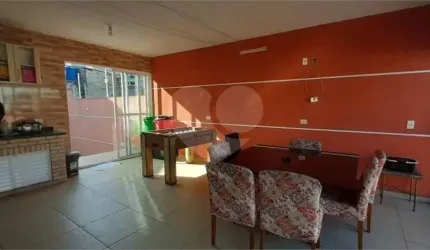 LINDA CASA NO BAIRRO DO LIMÃO COM 3 DORMITÓRIOS