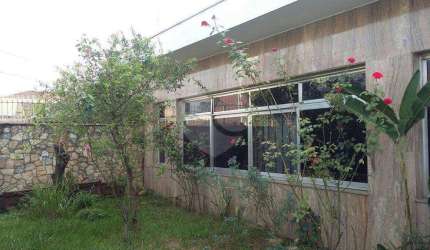 CASA TÉRREA A VENDA NA VILA GALVÃO (GUARULHOS) - 3 DORMS (1 SUÍTE), JARDIM DE INVERNO E 10 VAGAS