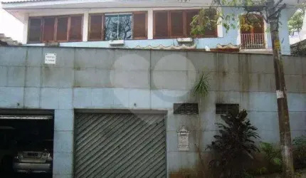 SOBRADO MARAVILHOSO A VENDA NO TREMEMBÉ - 5 DORMS ( 2 SUÍTES ) E 6 VAGAS DE GARAGEM