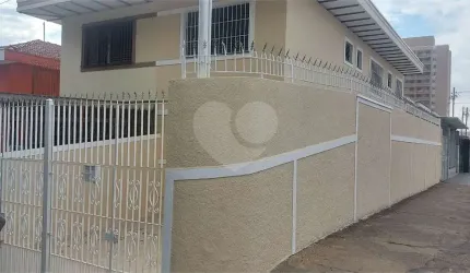 SOBRADO A VENDA NO PARQUE VITÓRIA COM 3 DORMITÓRIOS SENDO 1 SUÍTE E 2 VAGAS