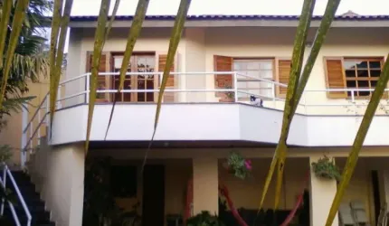 SOBRADO MARAVILHOSO A VENDA NO JD. VIRGÍNIA BIANCA - 4 DORMS (2 SUÍTES) E 4 VAGAS DE GARAGEM