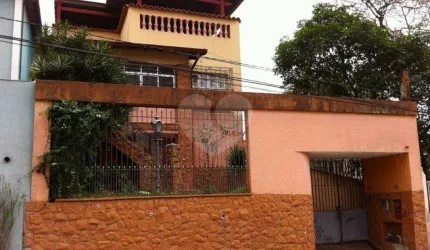 Linda casa à venda no Tremembé com 500 m²