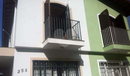 SOBRADO LINDO A VENDA NO HORTO FLORESTAL - 3 QUARTOS (1 SUÍTE) E 3 VAGAS DE GARAGEM
