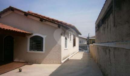 Casa térrea na Vila Irmãos Arnoni