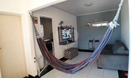 Casa com terreno de 10x25 - Tremembé/SP