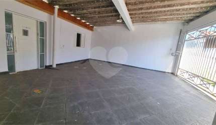 Casa terrea 3 quartos e 2 vagas  - Coladinho estação vila clarice CPTM