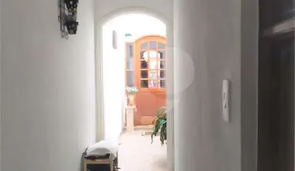 Sobrado 3 dormitórios na Vila Galvão