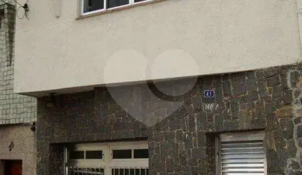 Sobrado com renda