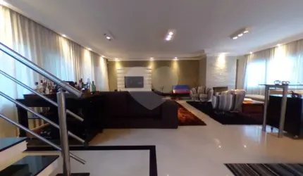 linda casa em rua fechada no horto florestal