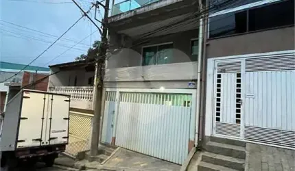 Sobrado à venda no Vila Rica
