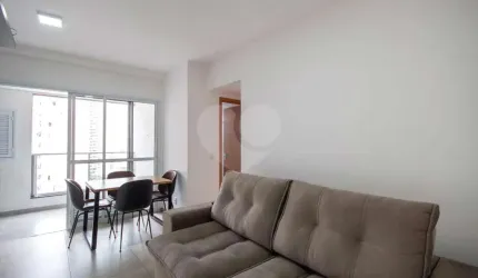 Apartamento a venda numa excelente localização c/ 2 dorms, sala,cozinha, banheiro e 1 vaga demarcada