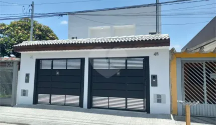 Sobrado Novo 3 suítes 2 vagas no Jaçana