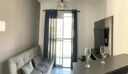 Apartamento mobiliado - 300 metros da estação Liberdade