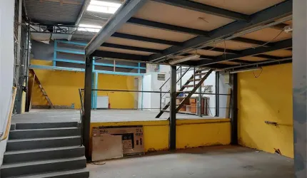 Galpão na Casa Verde fácil acesso à Marginal Tietê
