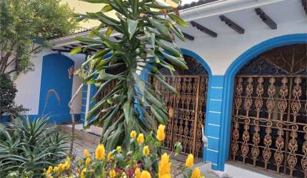 Casa Assobradada no Jardim São Paulo com 5 dormitórios 3 suítes 8 vagas Piscina Salão de Festas!!!