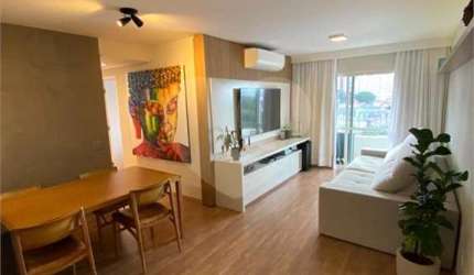 Apartamento reformado à venda com 3 quartos, varanda, 2 vagas, lazer completo - Pompéia