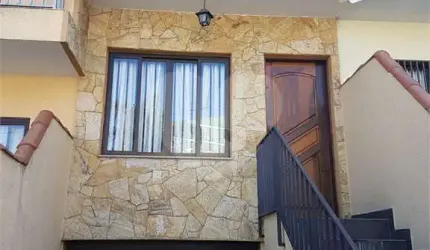 Sobrado no  Limão
