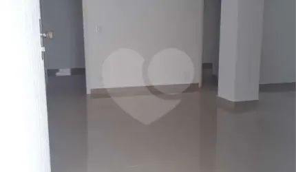 Maravilhoso sobrado comercial na Água Fria