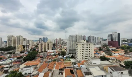 Apartamento com 2 Quartos à Venda, 70 m²
