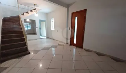 Sobrado para venda tem 165 metros quadrados com 3 quartos em Vila Medeiros - São Paulo - SP