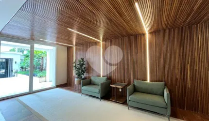 MERAVLHOSO APARTAMENTO ALTO PADRÃO