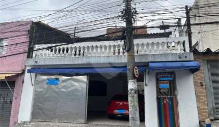 Sobrado residencial e comercial, com 3 vagas no Jardim Fontalis