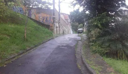 TERRENO A VENDA NA PARADA INGLESA PRÓX. AO METRÔ - 400M2 DE ÁREA